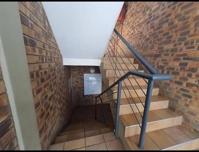1 BEDROOM APARTMENT FOR SALE IN DASSIE RAND